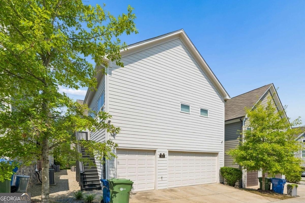 1821 Sanford Drive Nw - Photo 0