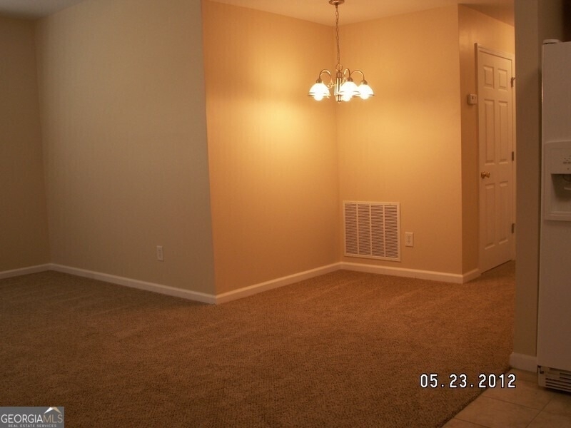 7400 Courtyard Drive - Photo 5
