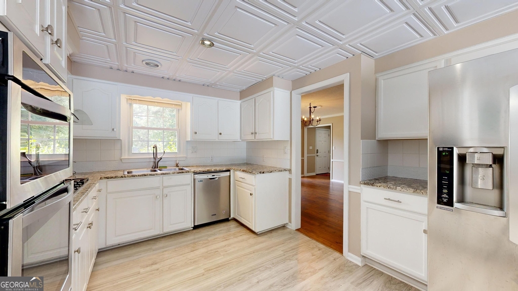 1531 Dartmouth Court - Photo 9