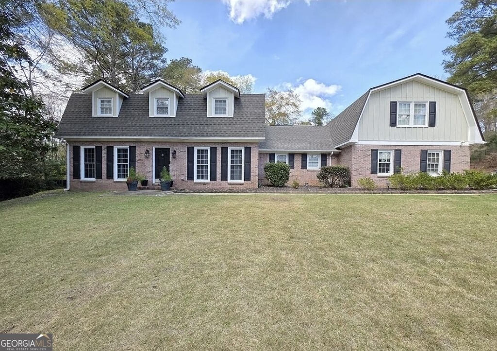 1531 Dartmouth Court - Photo 0
