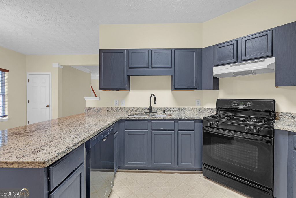 5475 Hampton Court - Photo 10
