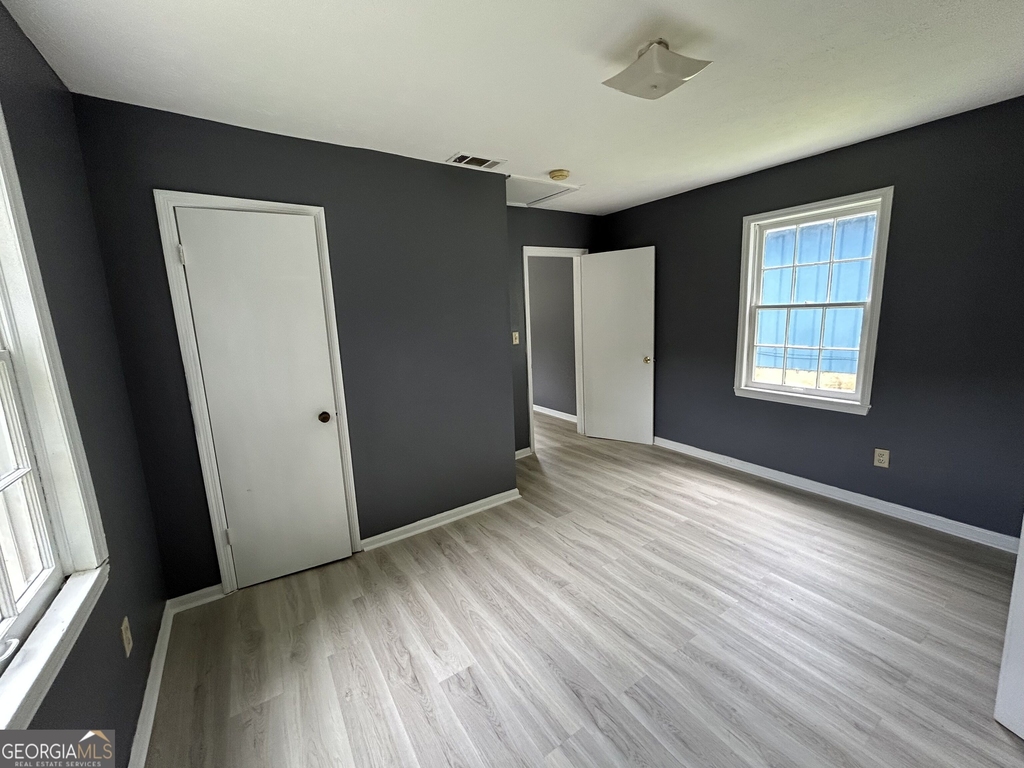 104 Foch Street - Photo 4