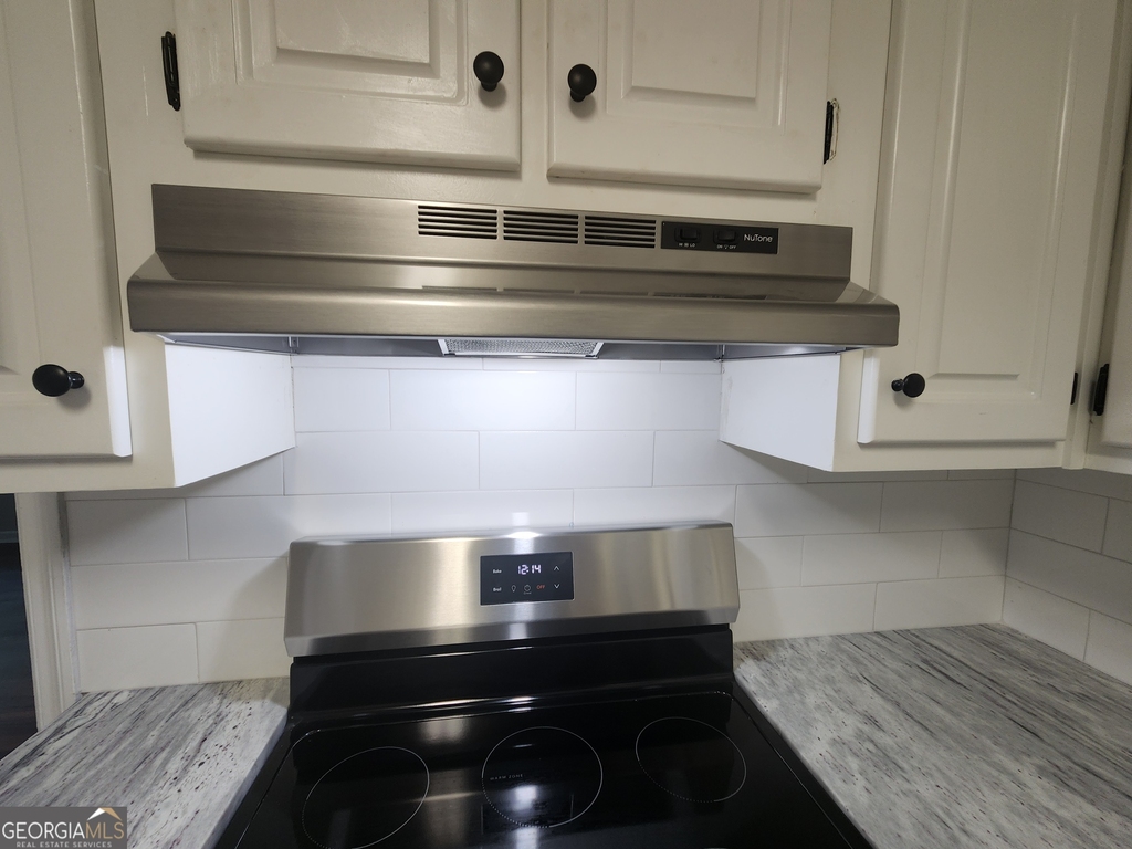 4117 Lake Drive - Photo 6