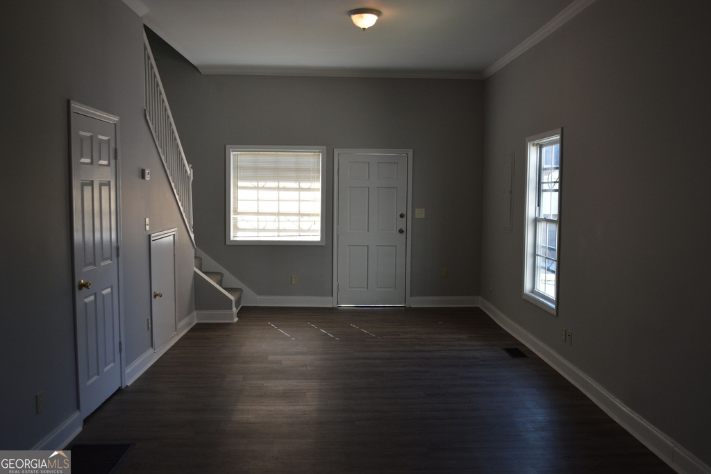 910 Mcdaniel Street Sw - Photo 1