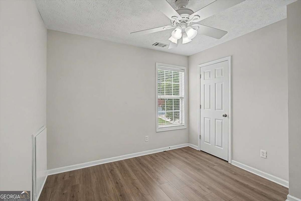665 Peachtree Trail Drive - Photo 18