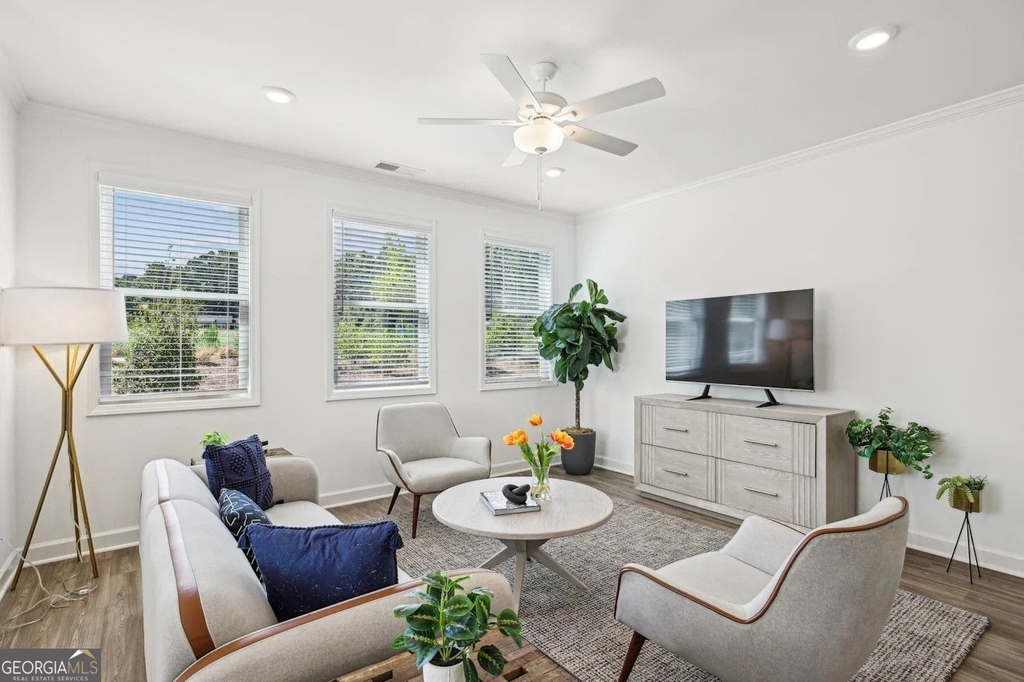 5059 Woodland Hills - Photo 5