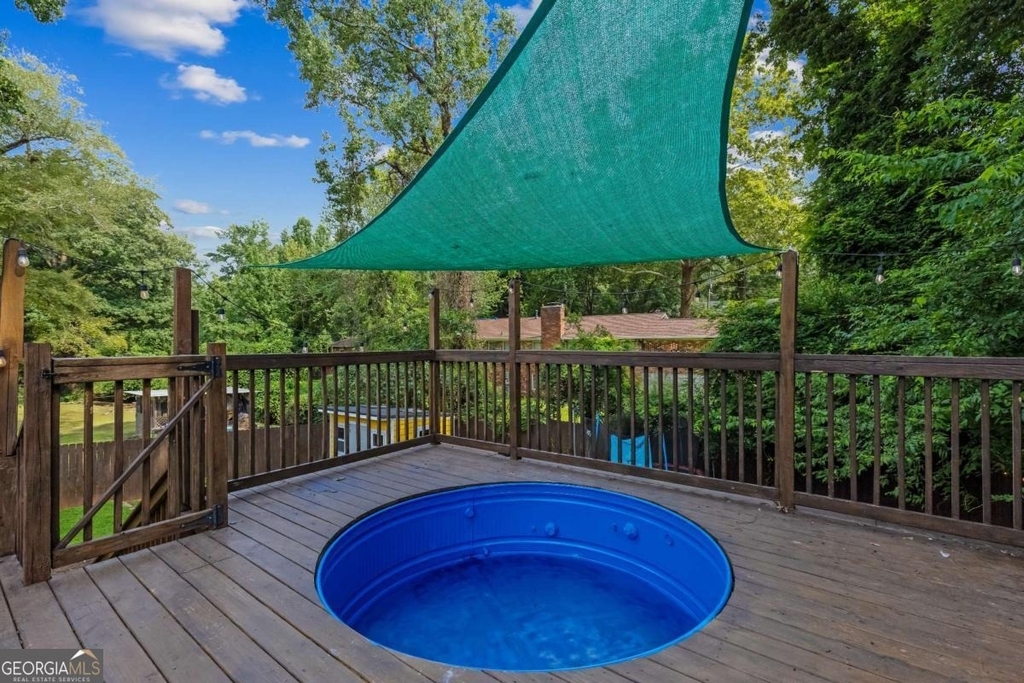 844 Deckner Avenue Sw - Photo 2