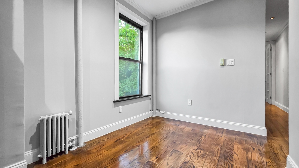 212 East 105th Street - Photo 4