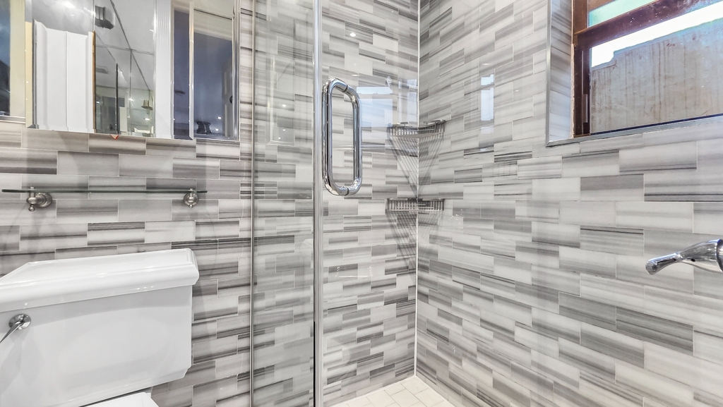 212 East 105th Street - Photo 7