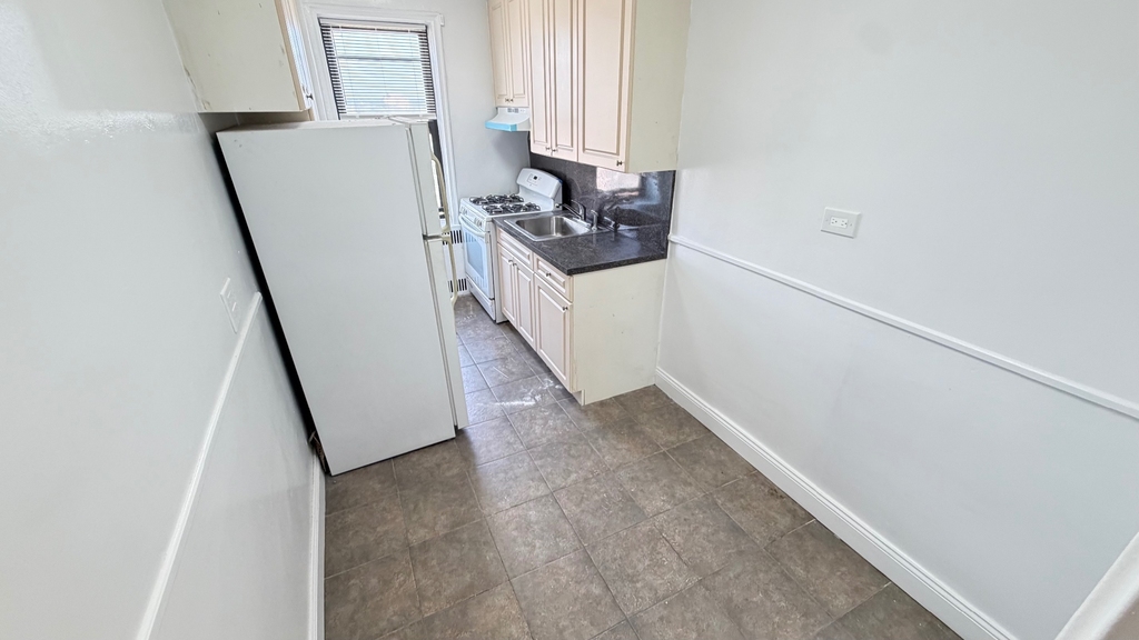 36-35 167th Street - Photo 11