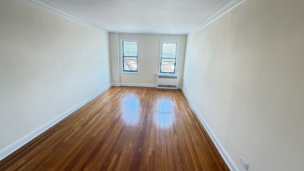 36-35 167th Street - Photo 4
