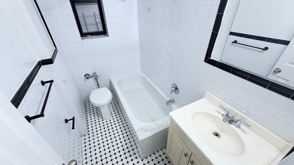 36-35 167th Street - Photo 15