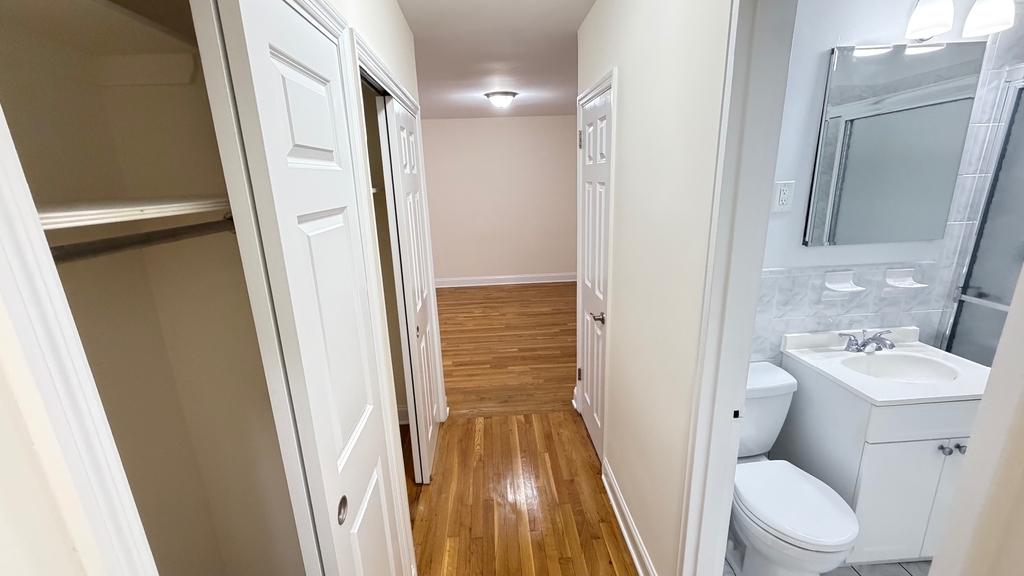 79-25 150th Street - Photo 10