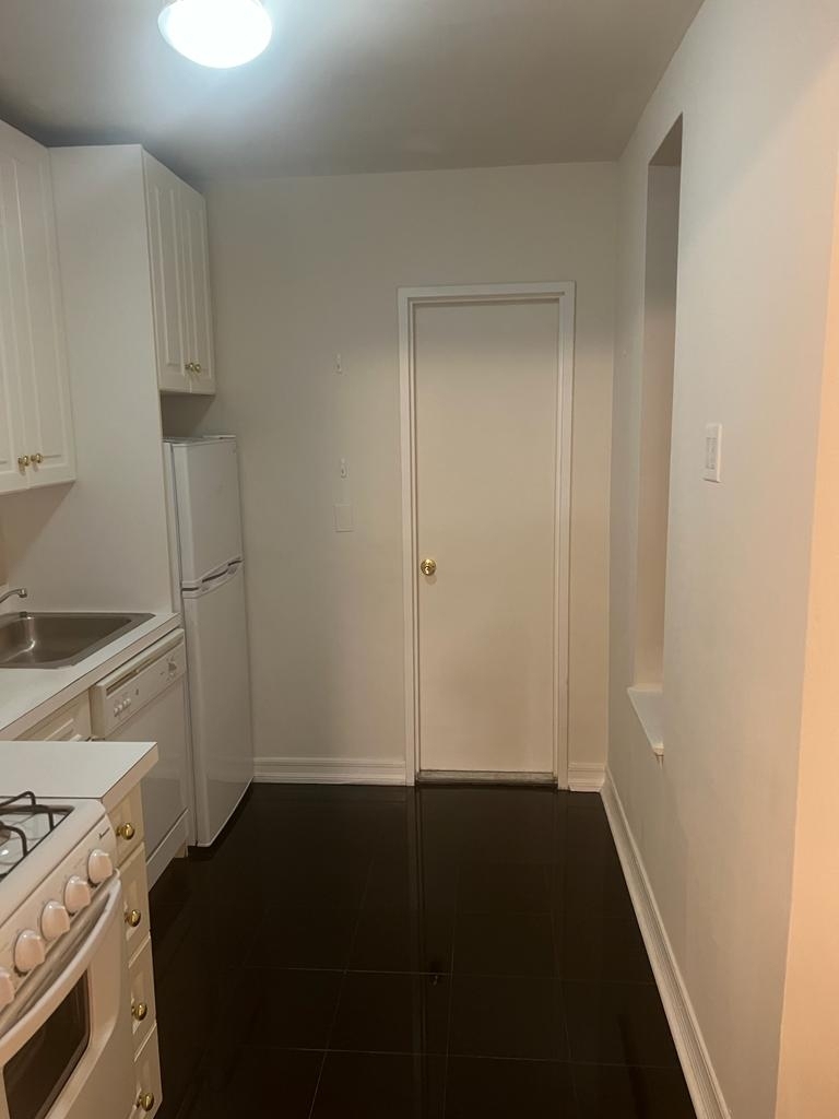 East 84th Street - Photo 1