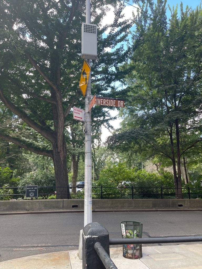 W 92 St / Riverside Drive - Photo 18