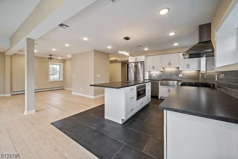 480 Parkway Dr - Photo 10