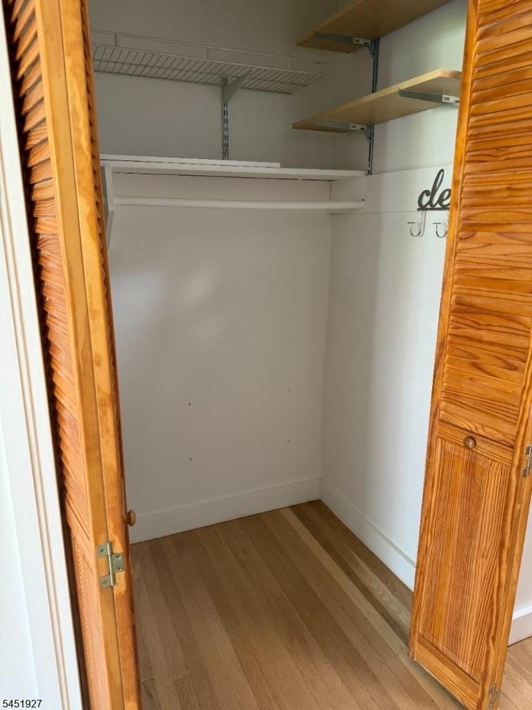 17 Dartmouth Ave - Photo 4