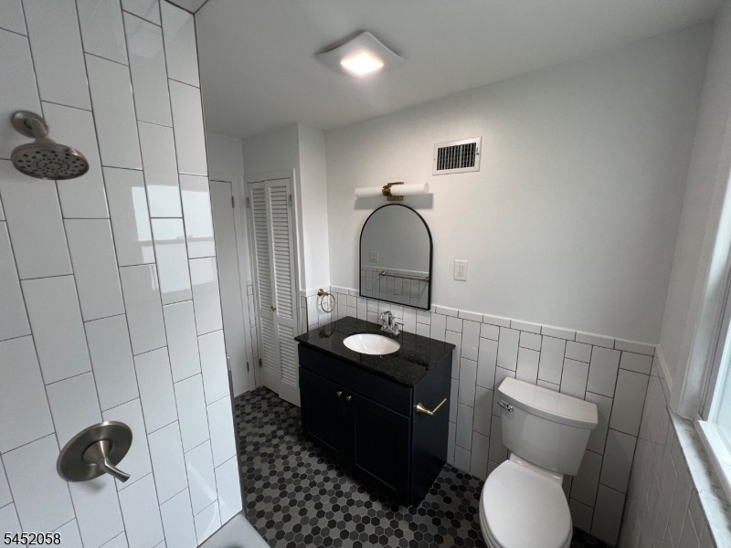 1006 Gifford Ct - Photo 15