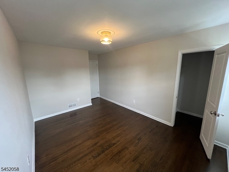 1006 Gifford Ct - Photo 11