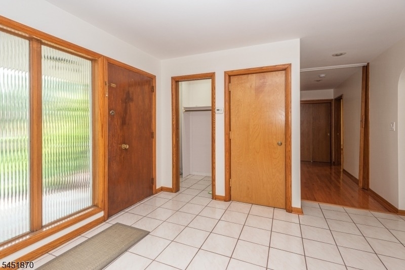 681 Easton Ave - Photo 2