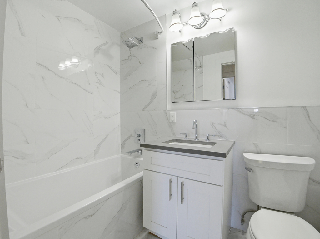 792 Columbus Avenue - Photo 3