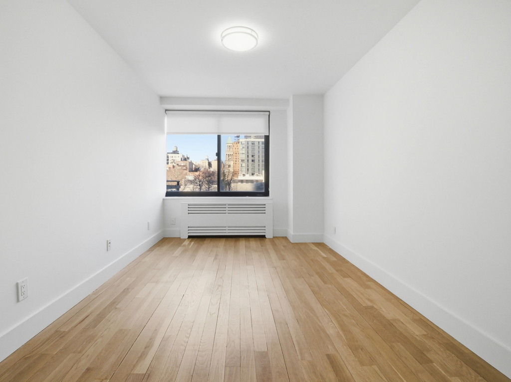 792 Columbus Avenue - Photo 5