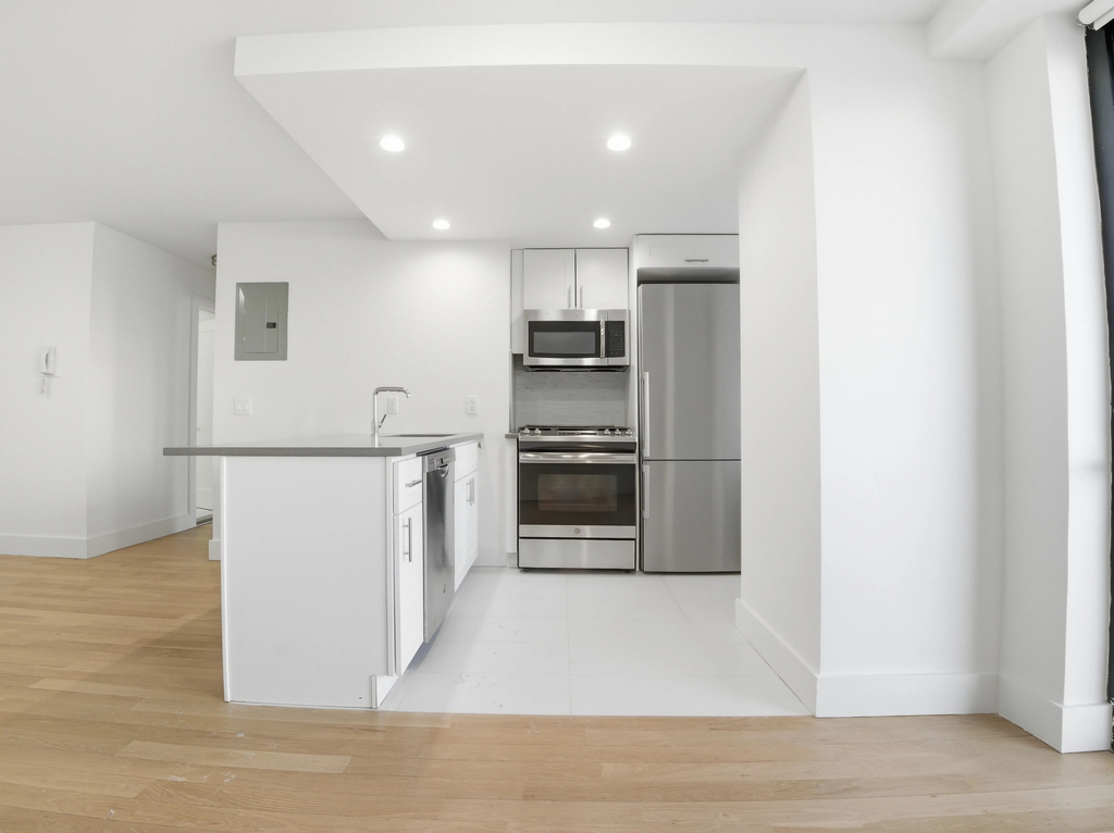 792 Columbus Avenue - Photo 1