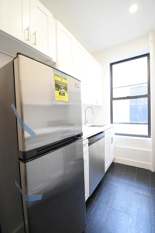 529 West 151st Street - Photo 10