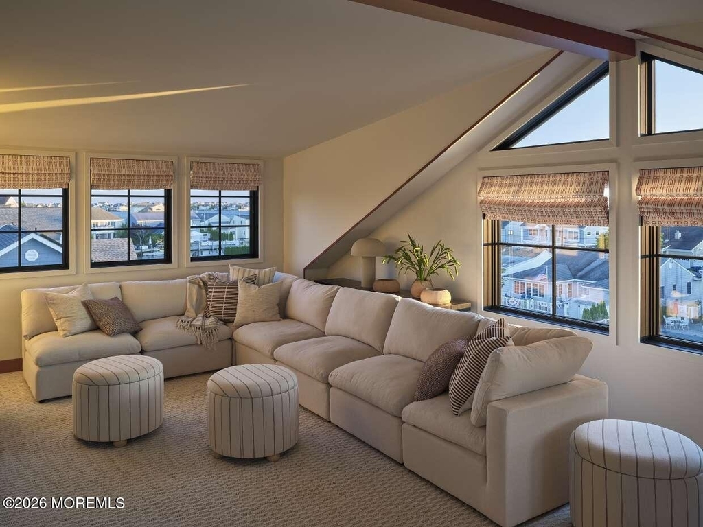 1742 Bay Boulevard - Photo 28