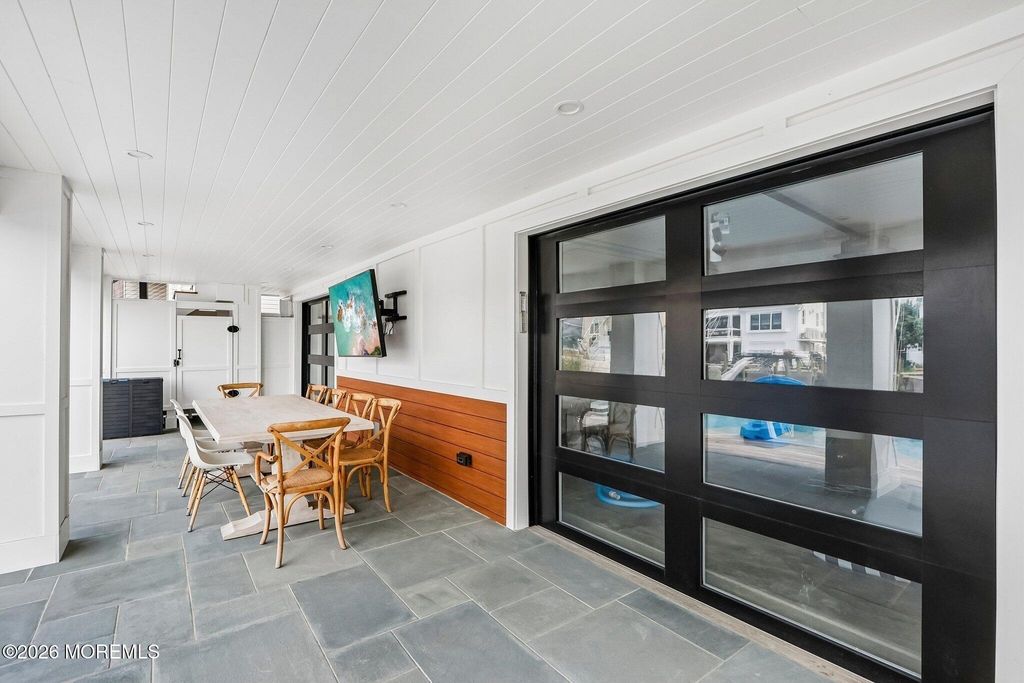 1742 Bay Boulevard - Photo 33