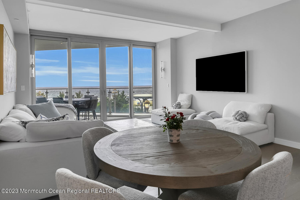 20 Melrose Terrace - Photo 6