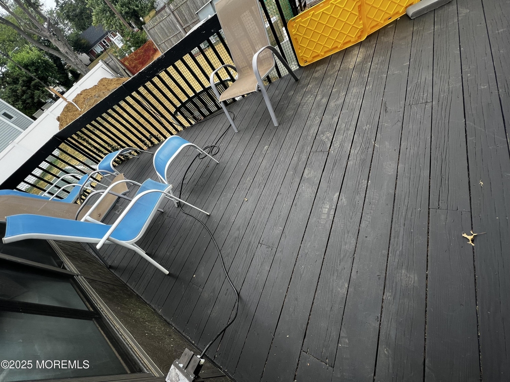 1000 Woodgate Avenue - Photo 1