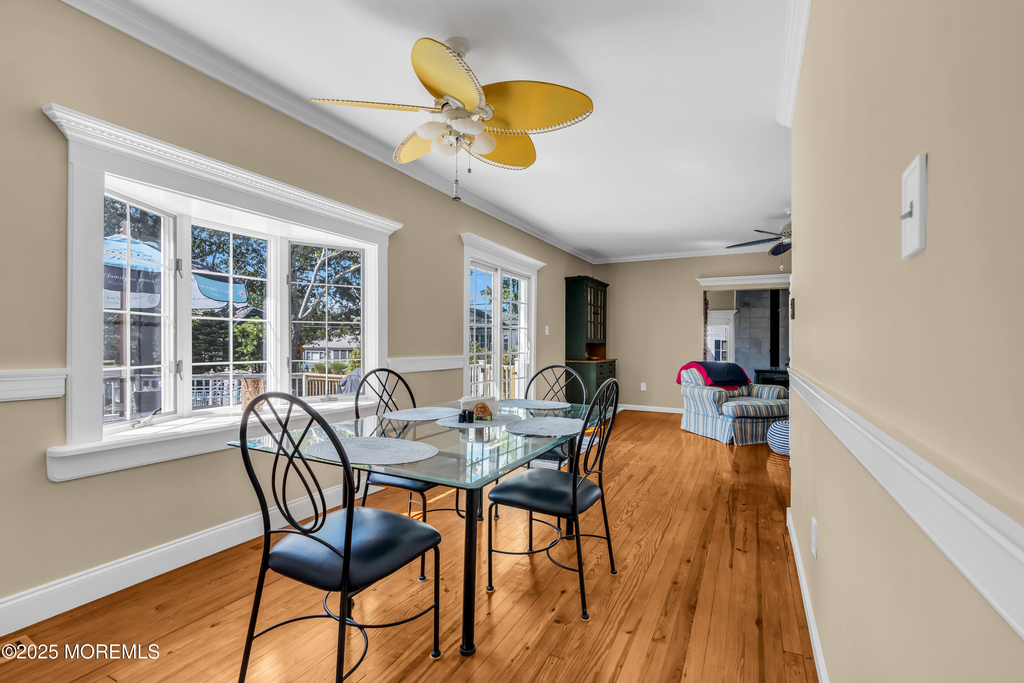 344 E Point Pleasant Avenue - Photo 9