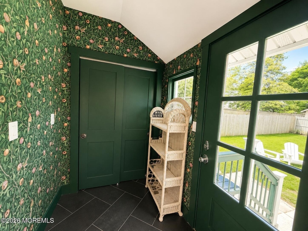 1205 Jeffrey Street - Photo 11