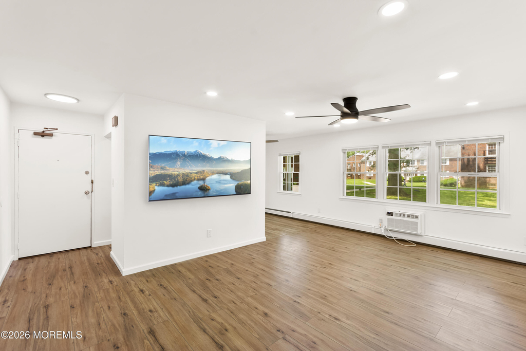 70 Stonehurst Boulevard - Photo 4