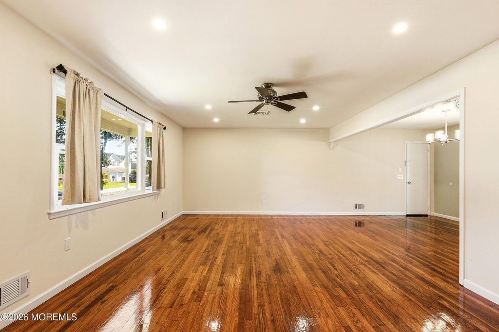 1200 Lawrence Avenue - Photo 6