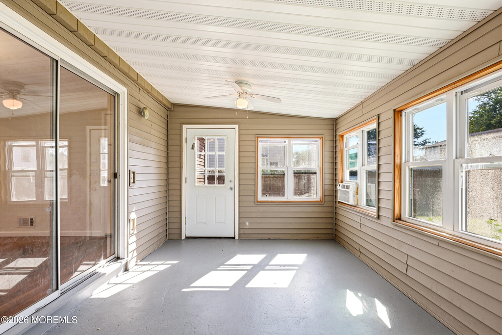 1200 Lawrence Avenue - Photo 18