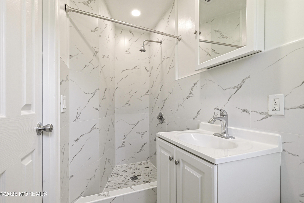 1200 Lawrence Avenue - Photo 23