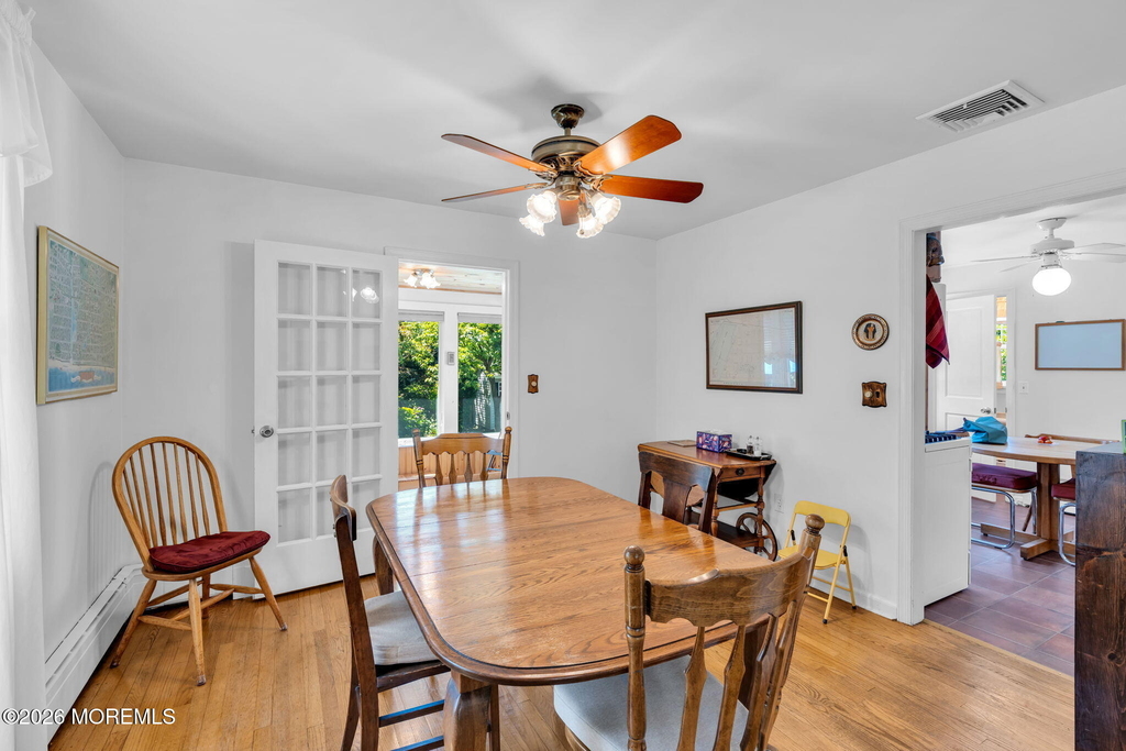 720 Crescent Place - Photo 7