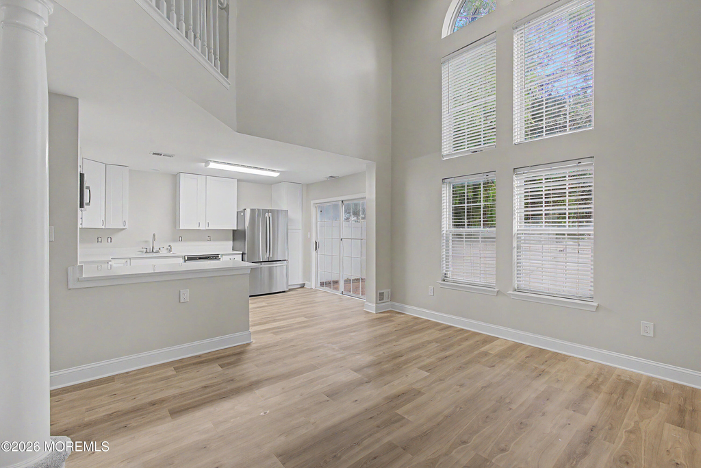 77 Picket Place - Photo 7