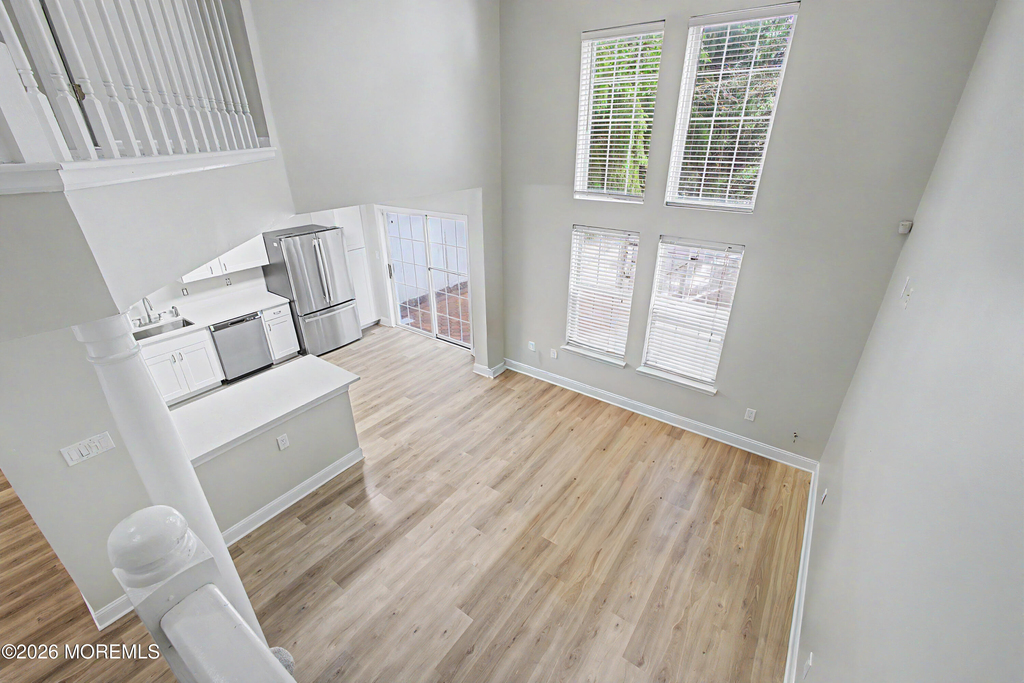 77 Picket Place - Photo 14