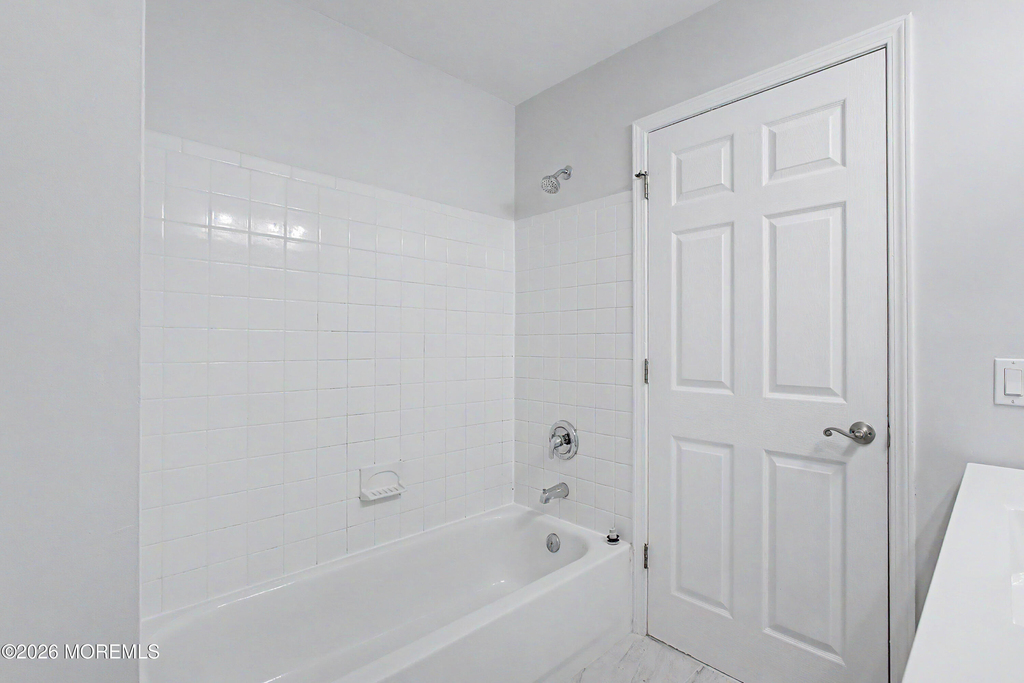77 Picket Place - Photo 24