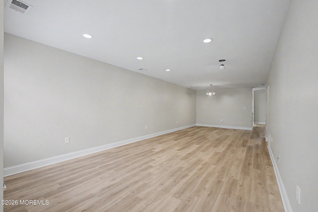 77 Picket Place - Photo 2