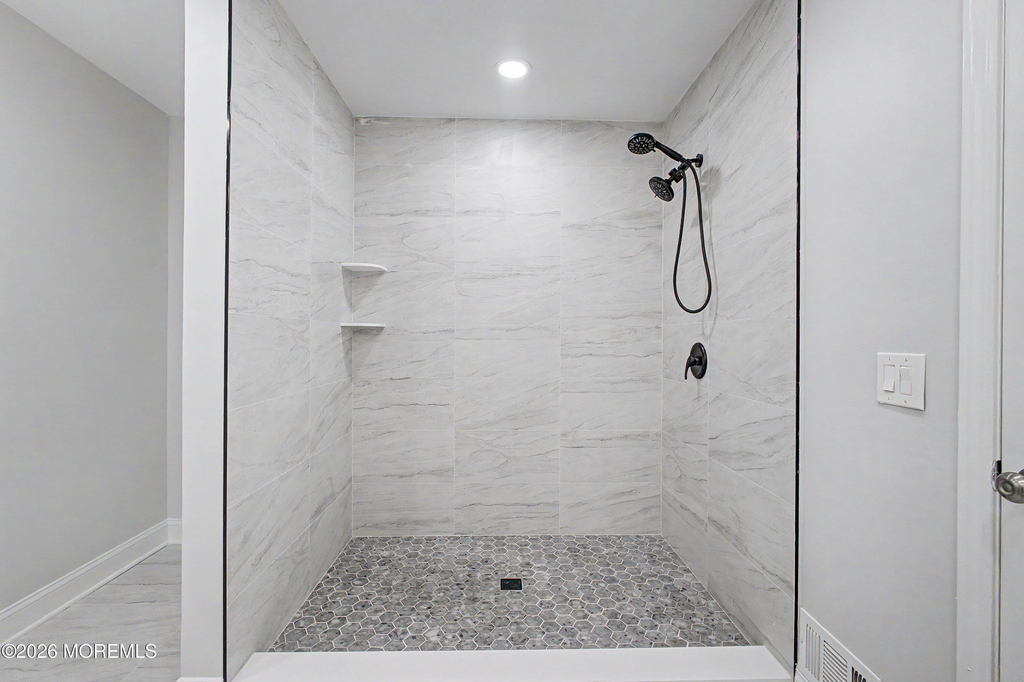 77 Picket Place - Photo 19