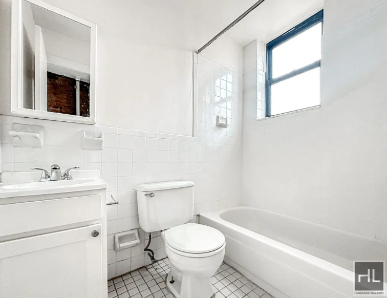 East 89 Street - Photo 2