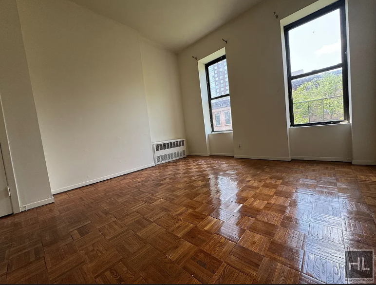 323a East 89 Street - Photo 0