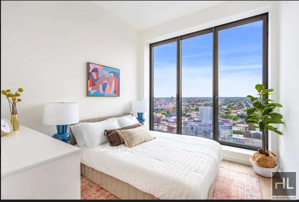 Vanderbilt Avenue - Photo 2