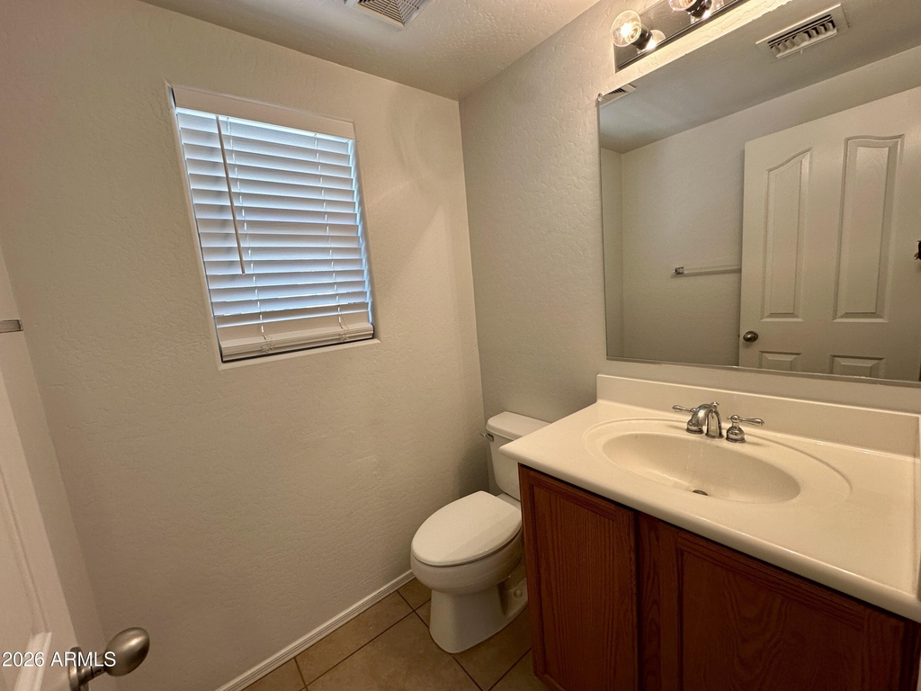 5809 E Hampton Avenue - Photo 13