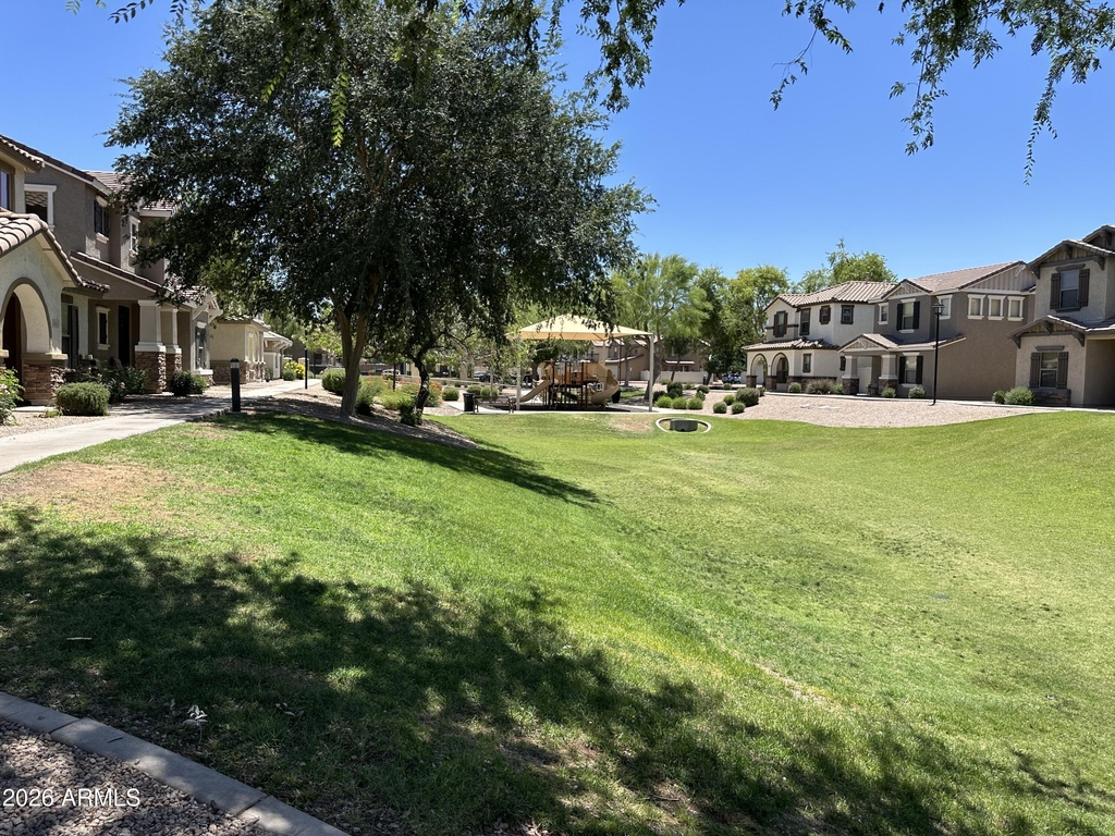 5809 E Hampton Avenue - Photo 19