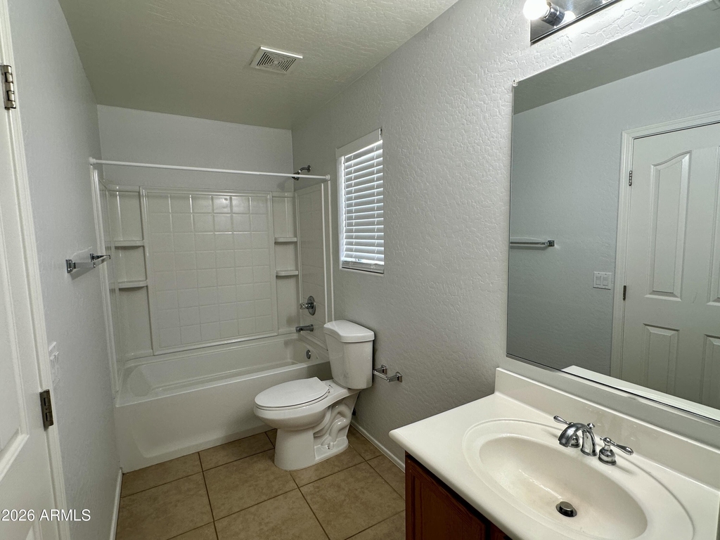 5809 E Hampton Avenue - Photo 15
